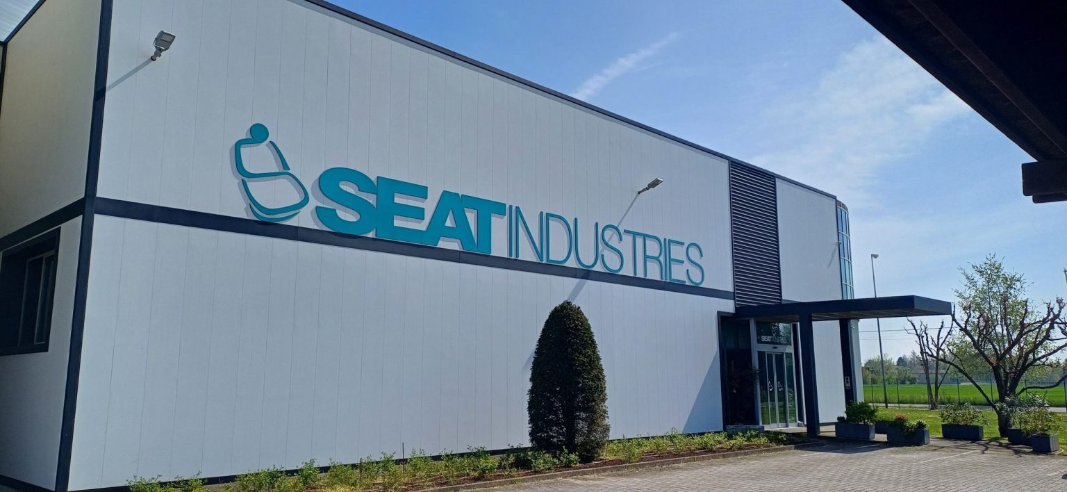 Seats Reedsburg Gallery - SEAT Industries